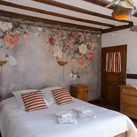 Laterale Residences 4*