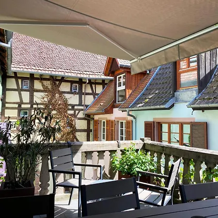 Laterale Residences Bed & Breakfast