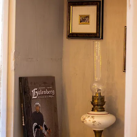Laterale Residences Bed & Breakfast *