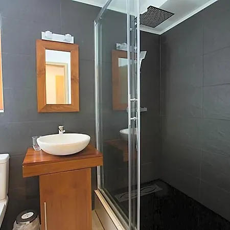 住宿加早餐酒店 Laterale Residences 4*