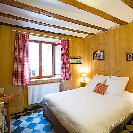 Couette-café Laterale Residences 4*