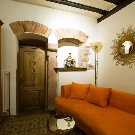 Laterale Residences Bed & Breakfast *